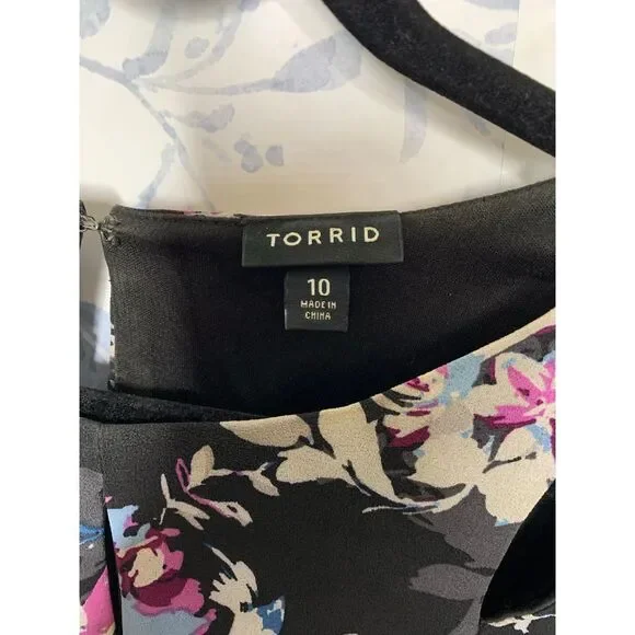 Torrid Size 10 Floral Short Sleeve Dress - Picture 5 of 8